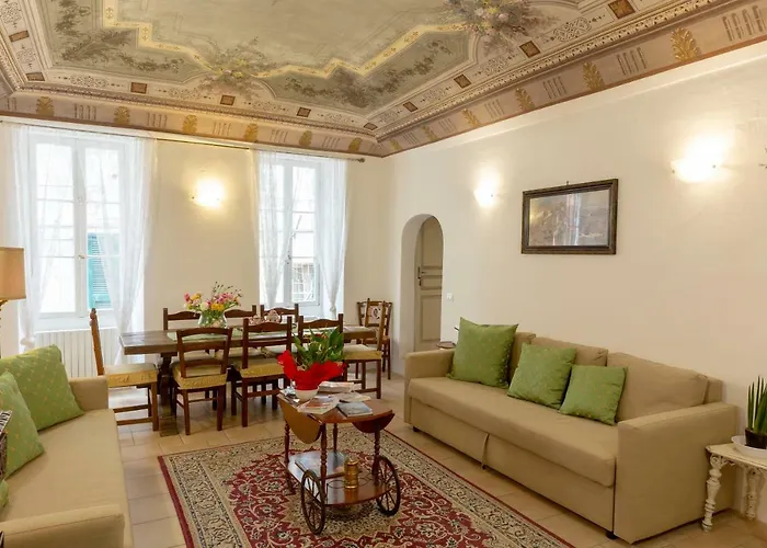 Domus Napoleone Bonaparte Апартаменты *